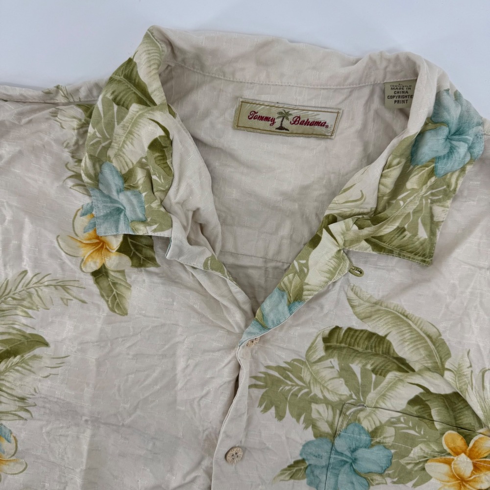 Tommy Bahama Silk Shirt Mens Large Cream Tropical Floral Jacquard Short Sleeve
